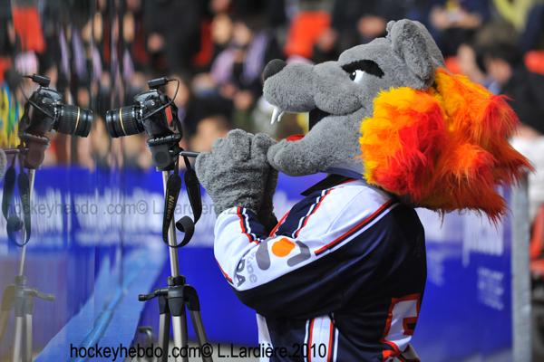 Grenoble  5 - 3 Strasbourg 