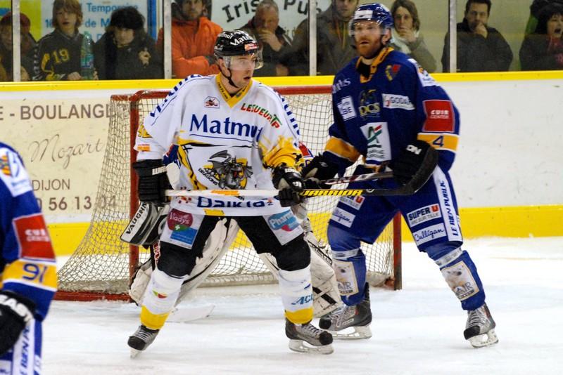 Dijon  2 - 4 Rouen