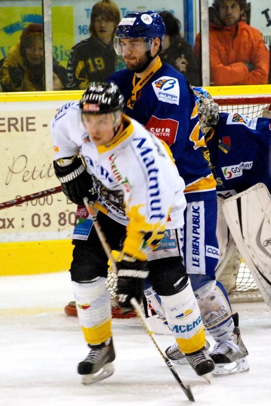 Dijon  2 - 4 Rouen