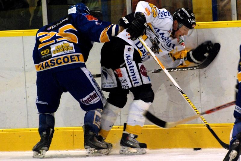 Dijon  2 - 4 Rouen