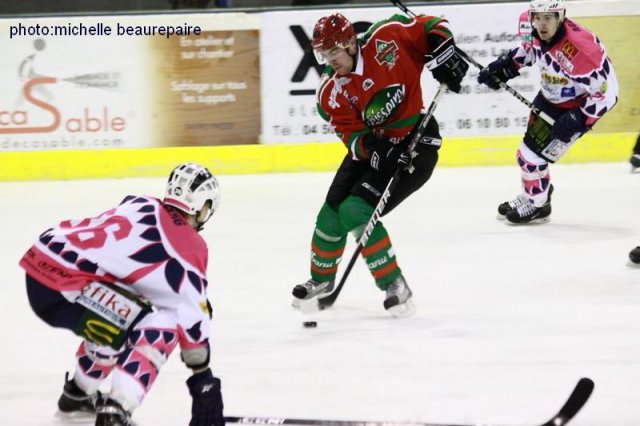 Photo hockey match Mont-Blanc - Epinal  le 16/01/2010