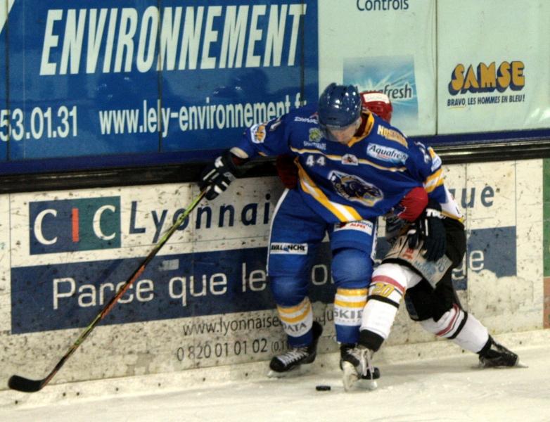 Villard-de-Lans 3 - 4 Morzine-Avoriaz