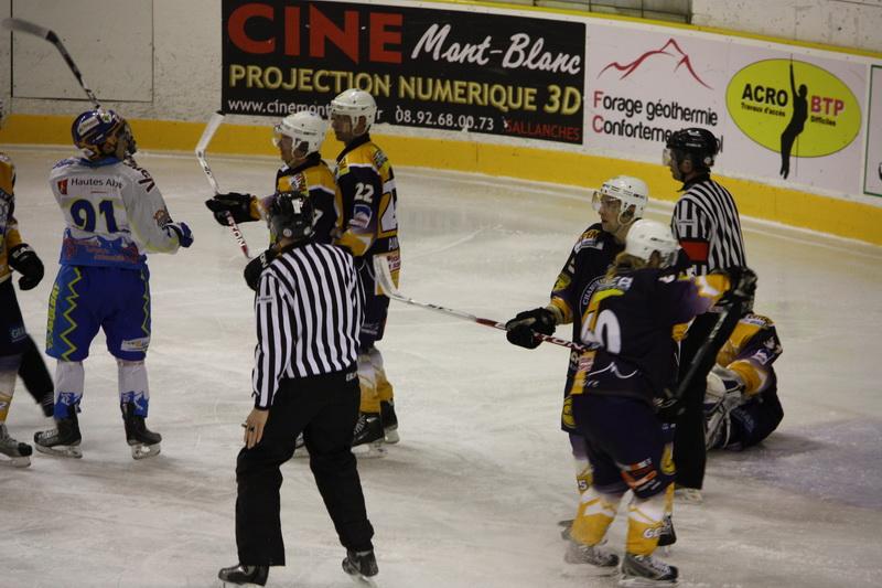 Chamonix  3 - 4 Gap 