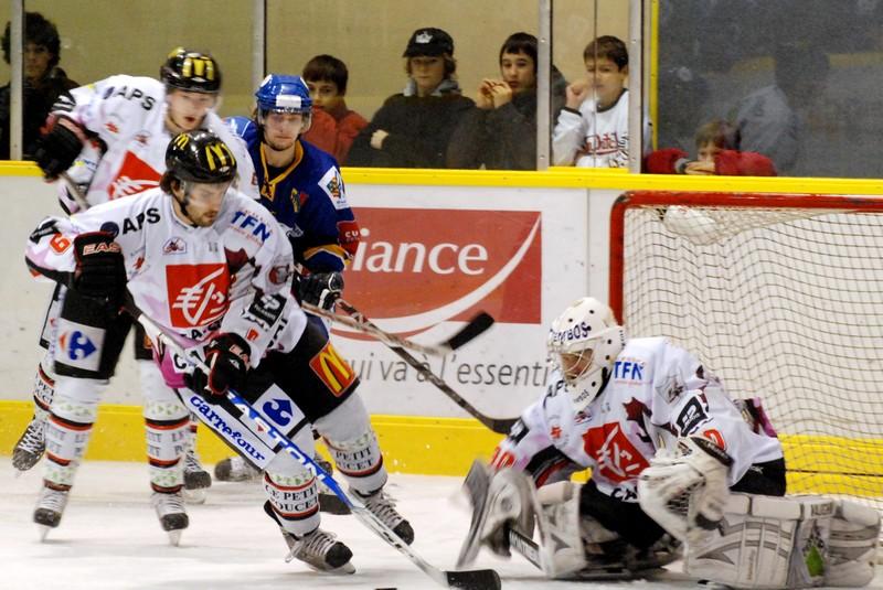 Dijon  3 - 4 Amiens 