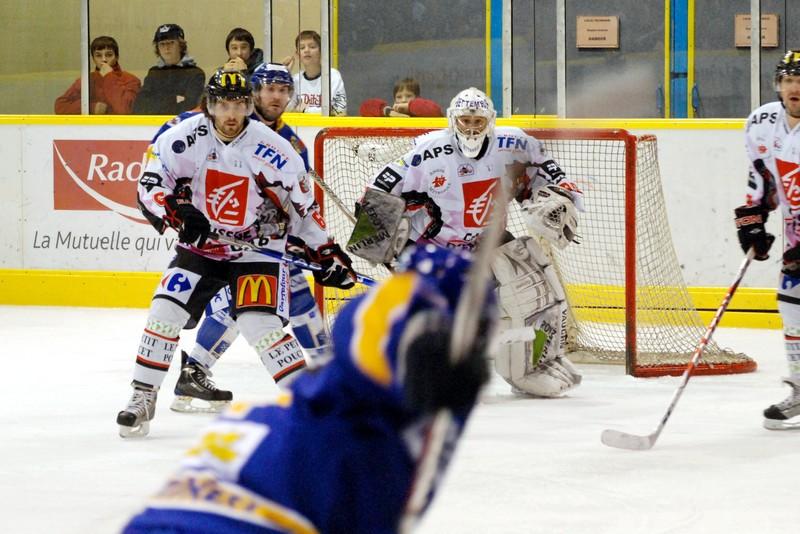 Dijon  3 - 4 Amiens 