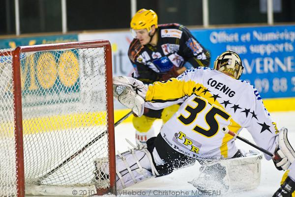 Strasbourg  2 - 4 Rouen
