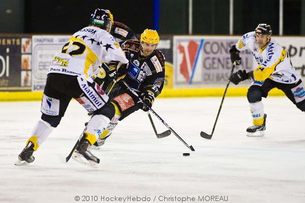 Strasbourg  2 - 4 Rouen