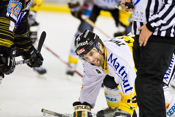 Strasbourg  2 - 4 Rouen