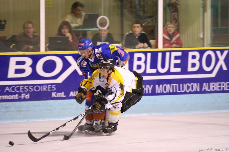 Clermont-Ferrand 2 - 3 Rouen II