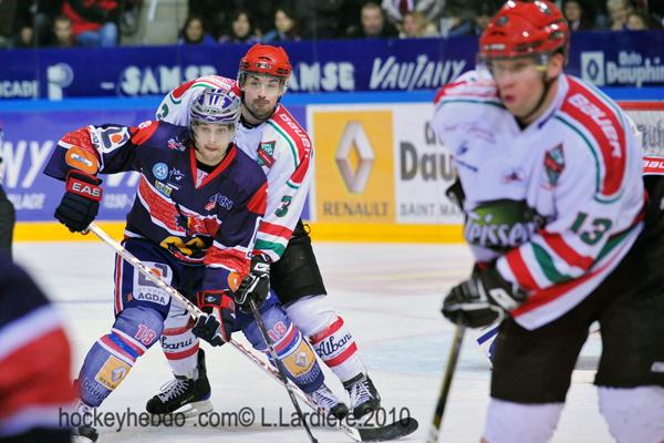Grenoble  3 - 1 Mont-Blanc
