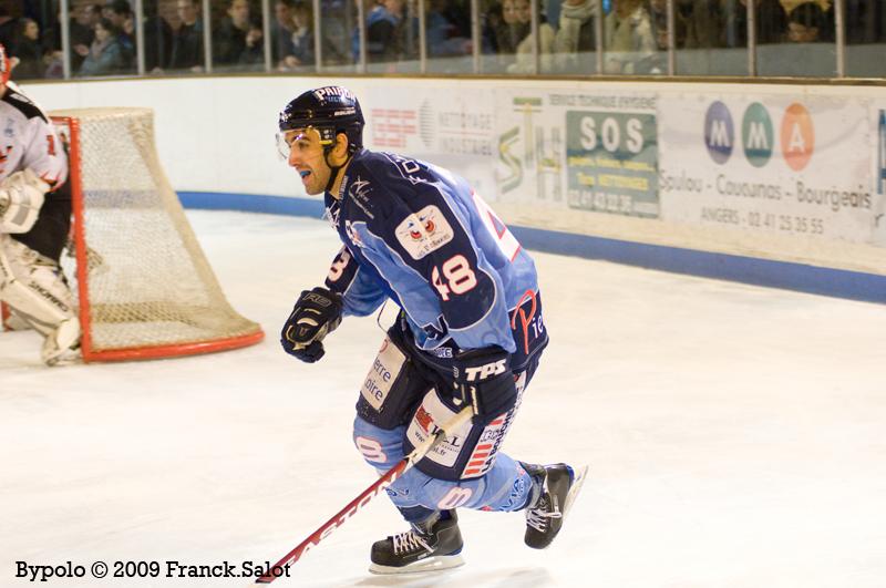 Angers  10 - 1 Neuilly/Marne