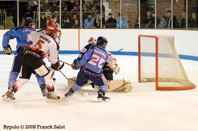 Angers  10 - 1 Neuilly/Marne