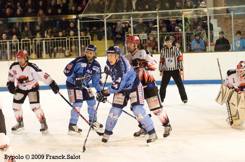 Angers  10 - 1 Neuilly/Marne