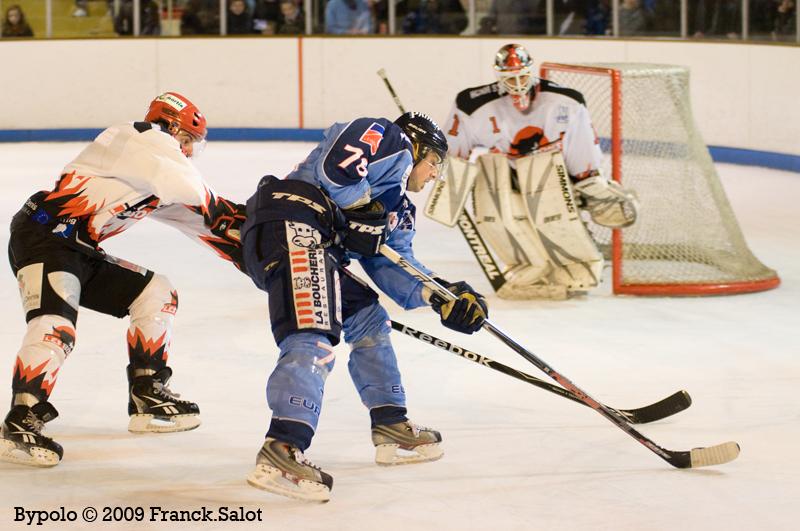 Angers  10 - 1 Neuilly/Marne