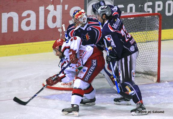 Grenoble  2 - 3 Briançon 