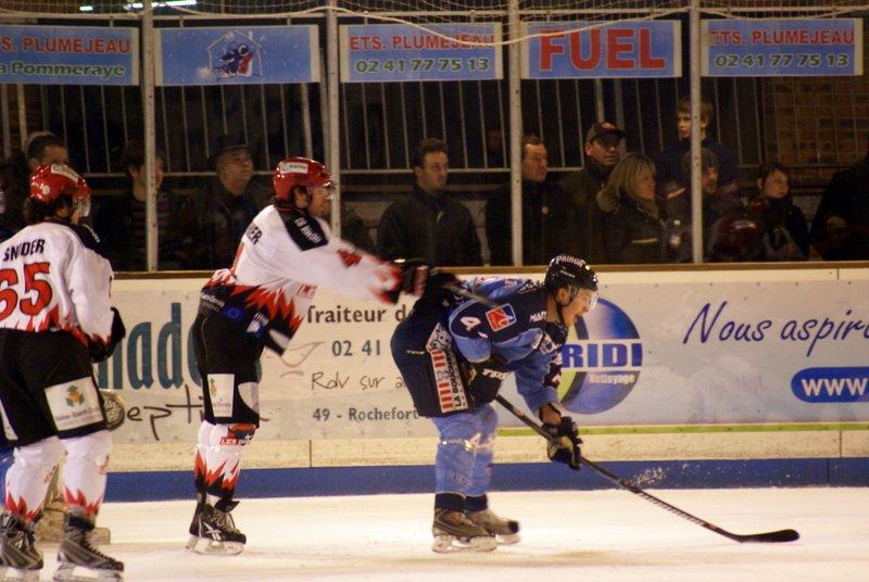 Angers  10 - 1 Neuilly/Marne