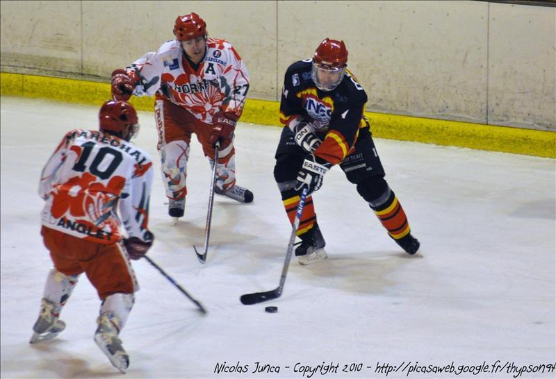 Meudon 3 - 7 Anglet