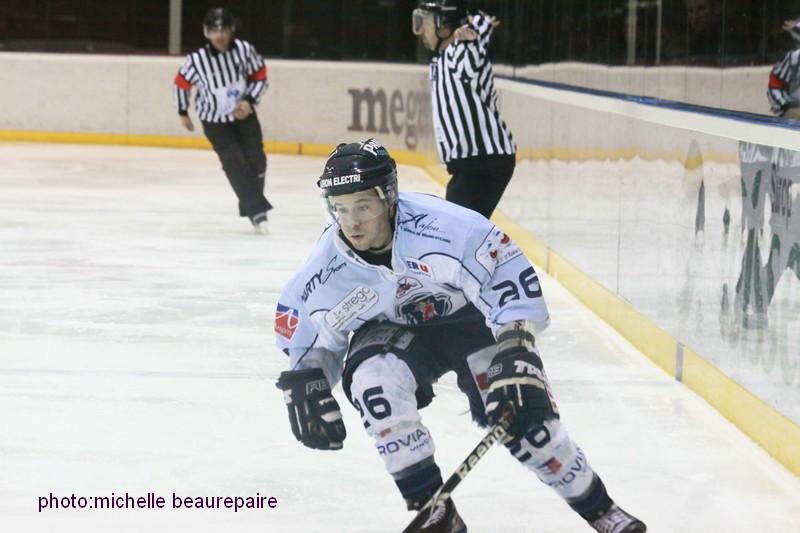 Mont-Blanc 5 - 3 Angers 