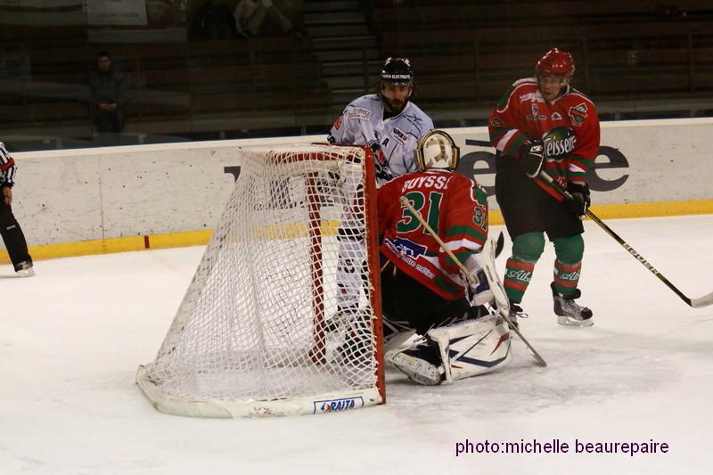 Mont-Blanc 5 - 3 Angers 