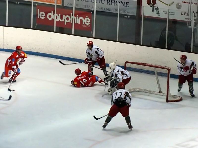 Valence 4 - 5 Cergy-Pontoise