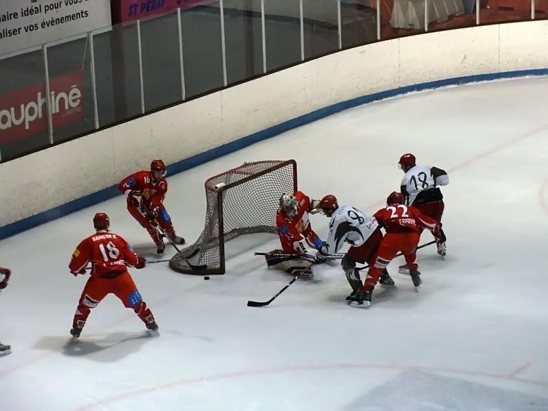 Valence 4 - 5 Cergy-Pontoise