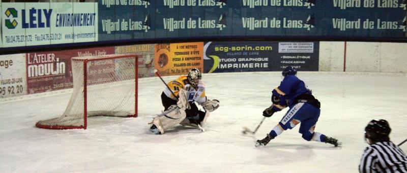 Villard-de-Lans 1 - 4 Strasbourg 