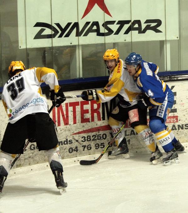 Villard-de-Lans 1 - 4 Strasbourg 
