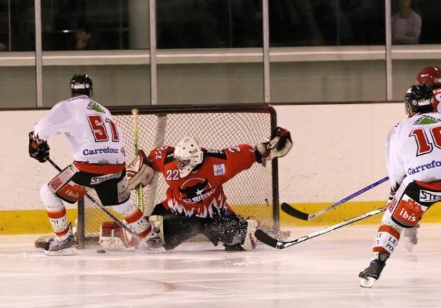 Photo hockey reportage Neuilly - Amiens : Arrêt sur images