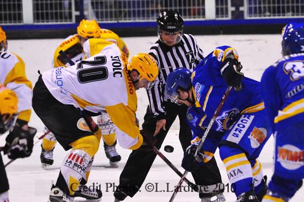 Villard-de-Lans 1 - 4 Strasbourg 
