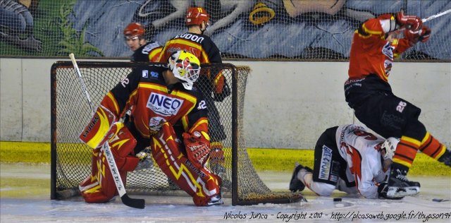 Photo hockey match Meudon - La Roche-sur-Yon le 06/02/2010