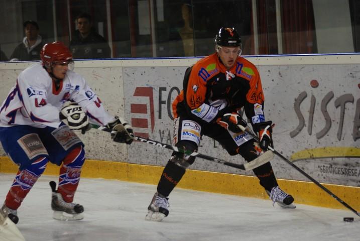 Tours  3 - 1 Asnières