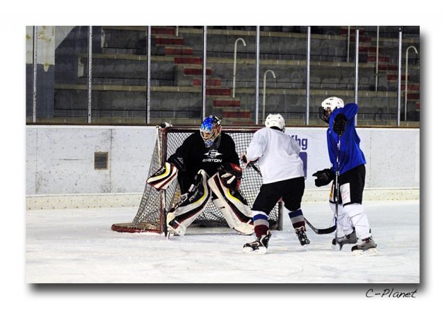Photo hockey match Courchevel-Méribel-Pralognan - Rouen II le 13/02/2010
