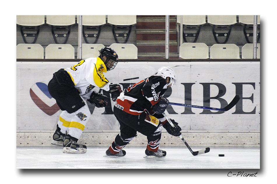 Courchevel-Méribel-Pralognan 3 - 1 Rouen II