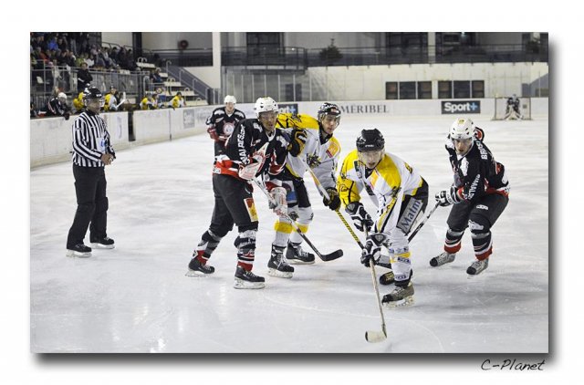 Photo hockey match Courchevel-Méribel-Pralognan - Rouen II le 13/02/2010