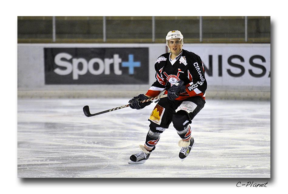 Courchevel-Méribel-Pralognan 3 - 1 Rouen II