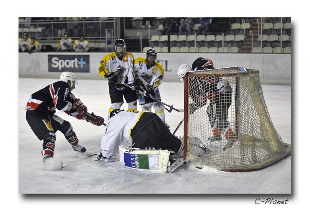 Photo hockey match Courchevel-Méribel-Pralognan - Rouen II le 13/02/2010