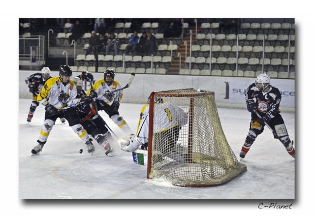 Photo hockey match Courchevel-Méribel-Pralognan - Rouen II le 13/02/2010