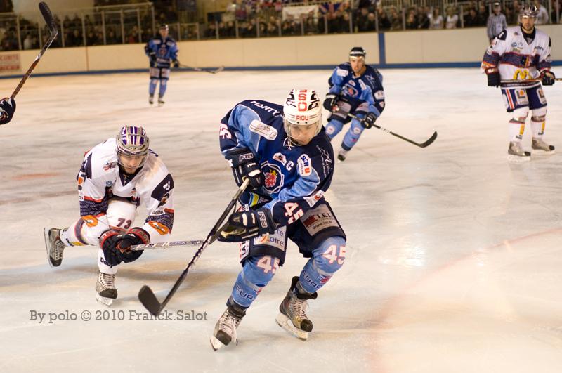 Angers  4 - 5 Grenoble 