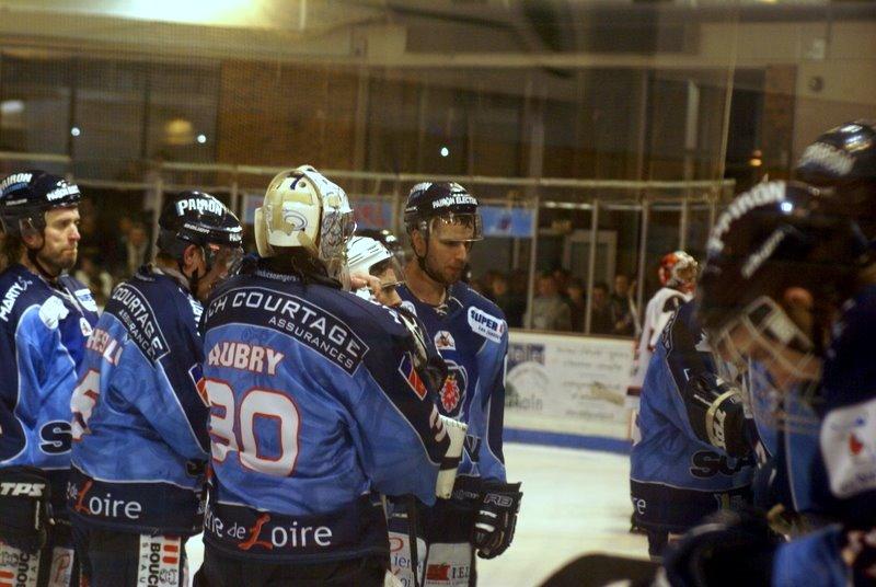 Angers  4 - 5 Grenoble 