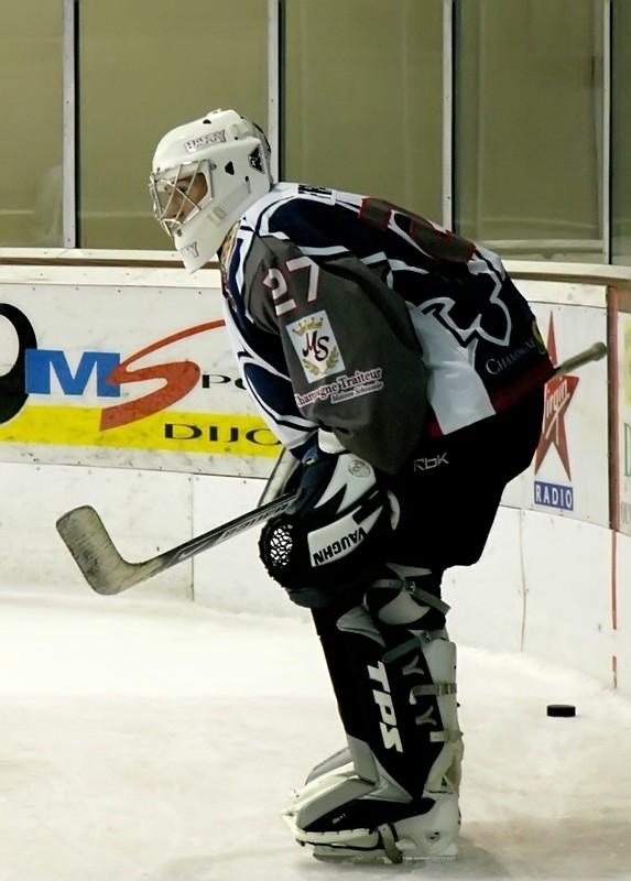 Amical : Dijon- Reims - Article en Ligne — Reportage