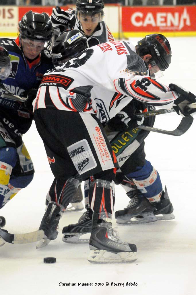 Caen  5 - 2 Mulhouse