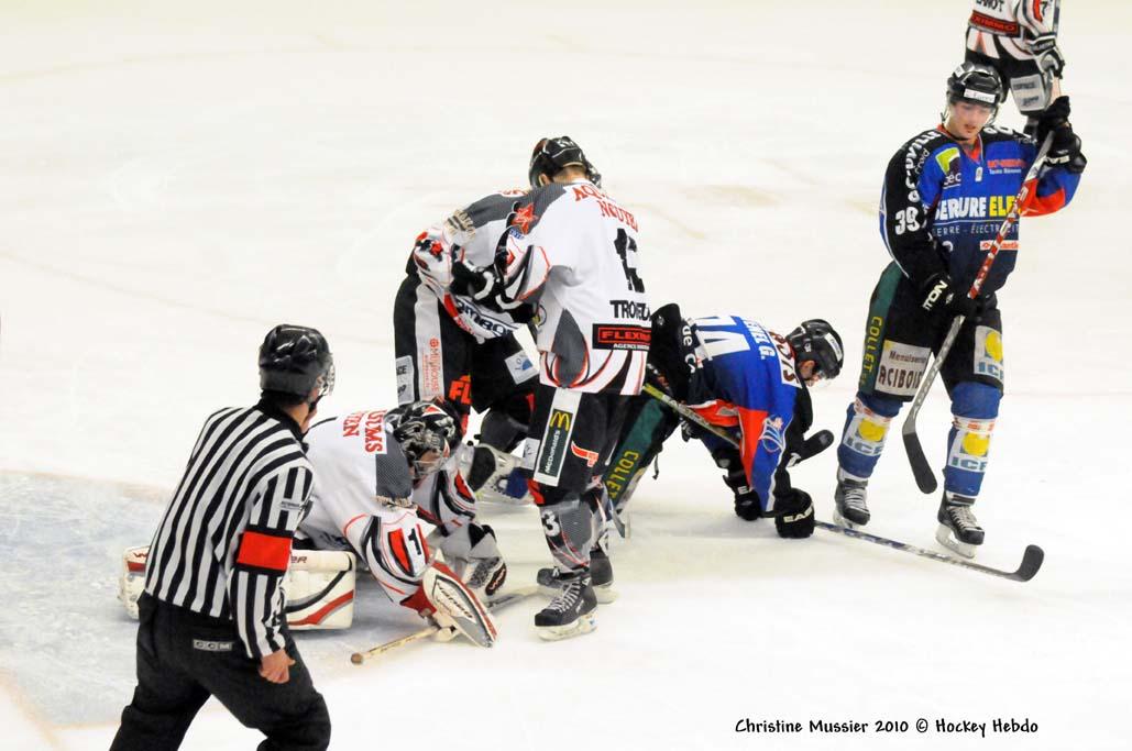 Caen  5 - 2 Mulhouse
