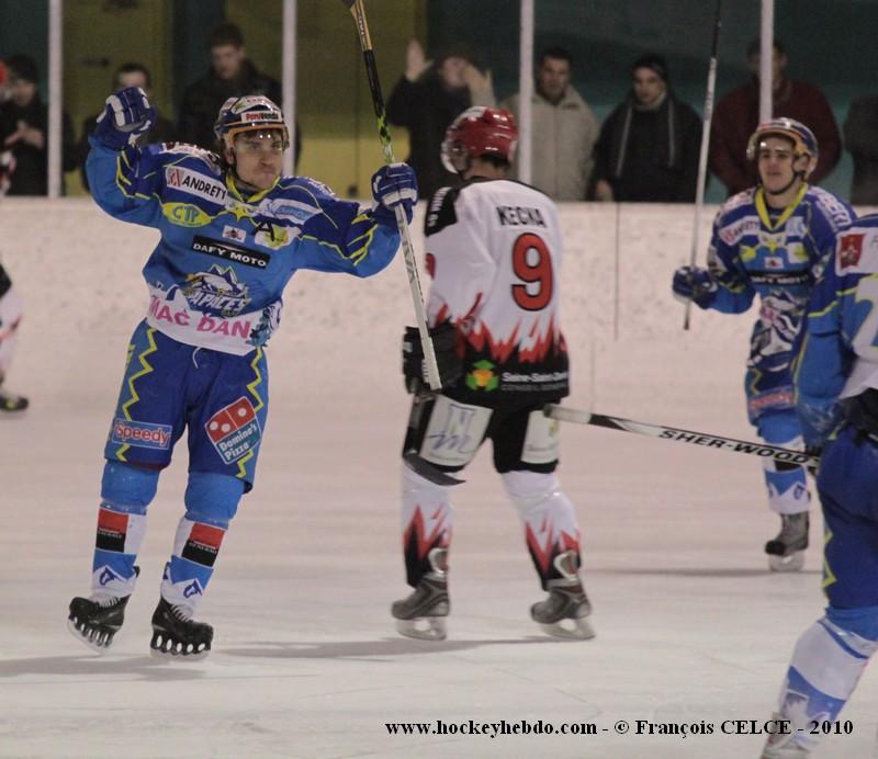 Gap  4 - 3 Neuilly/Marne
