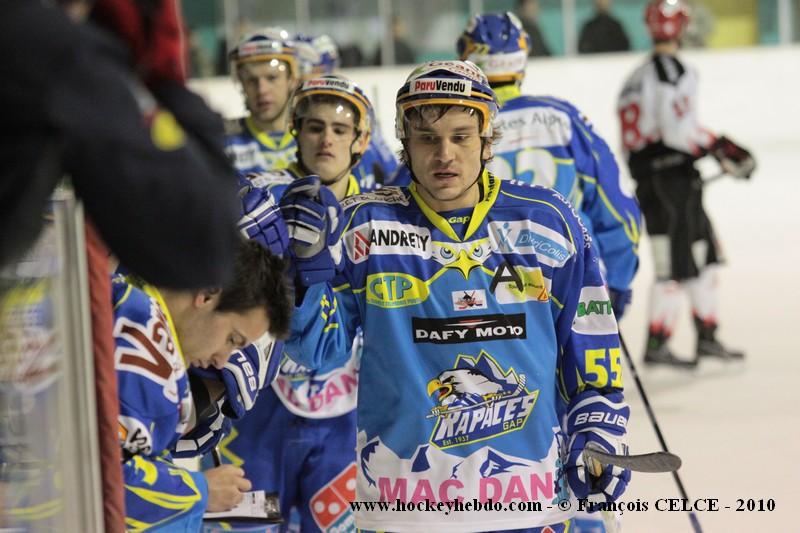 Gap  4 - 3 Neuilly/Marne