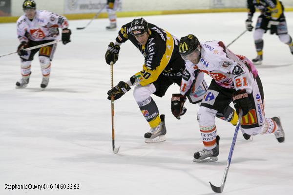 Rouen 8 - 3 Amiens 