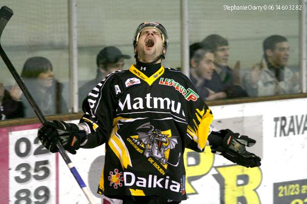 Rouen 8 - 3 Amiens 
