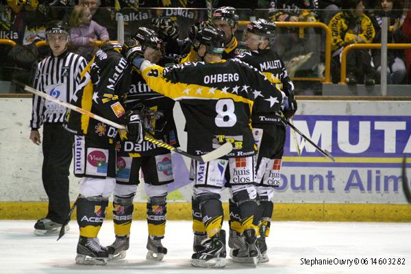 Rouen 8 - 3 Amiens 