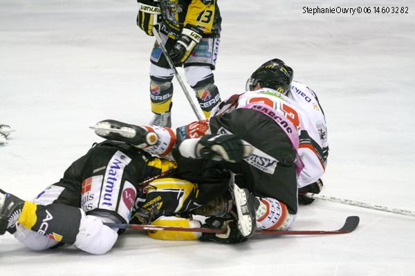 Rouen 8 - 3 Amiens 