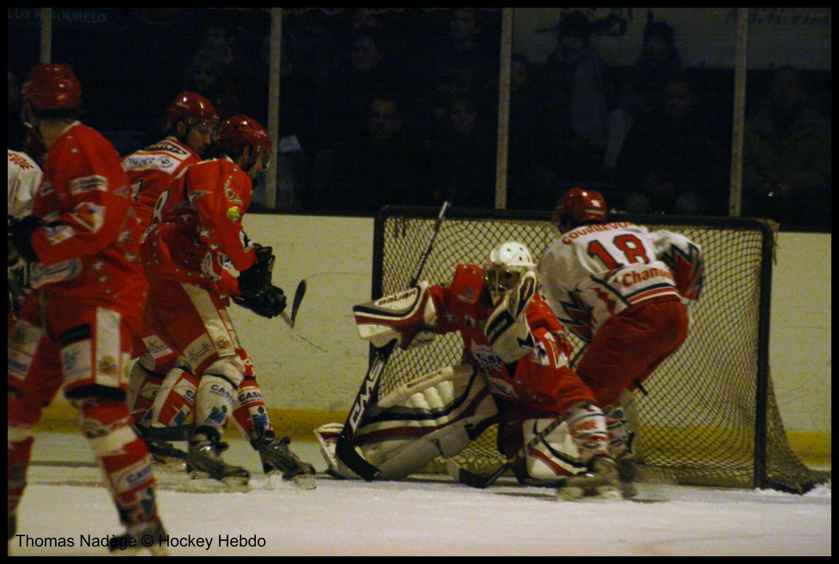 Amnéville 7 - 3 Courbevoie 