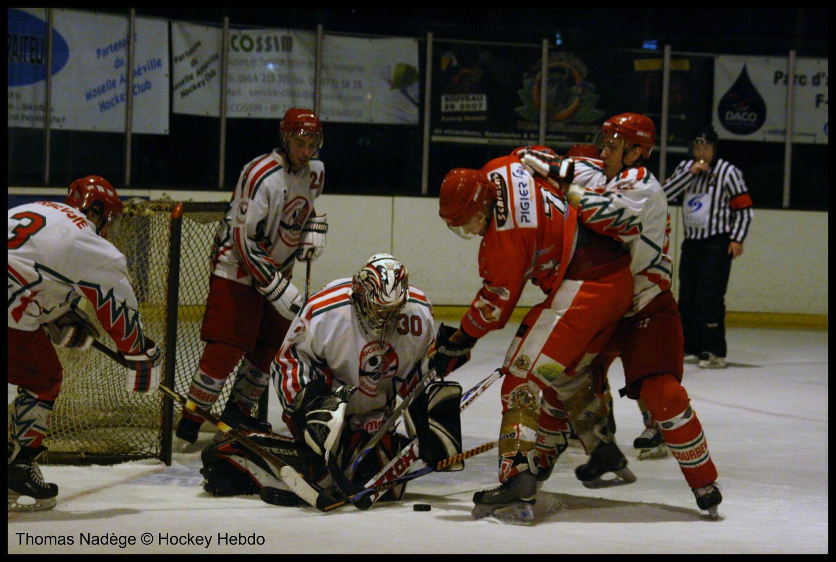 Amnéville 7 - 3 Courbevoie 